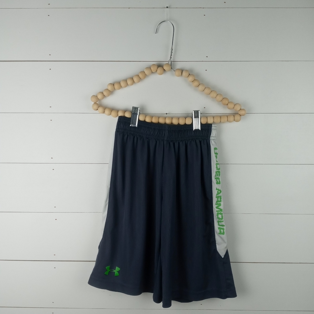 Under Armour boys size S dark gray white and green logo elastic shorts